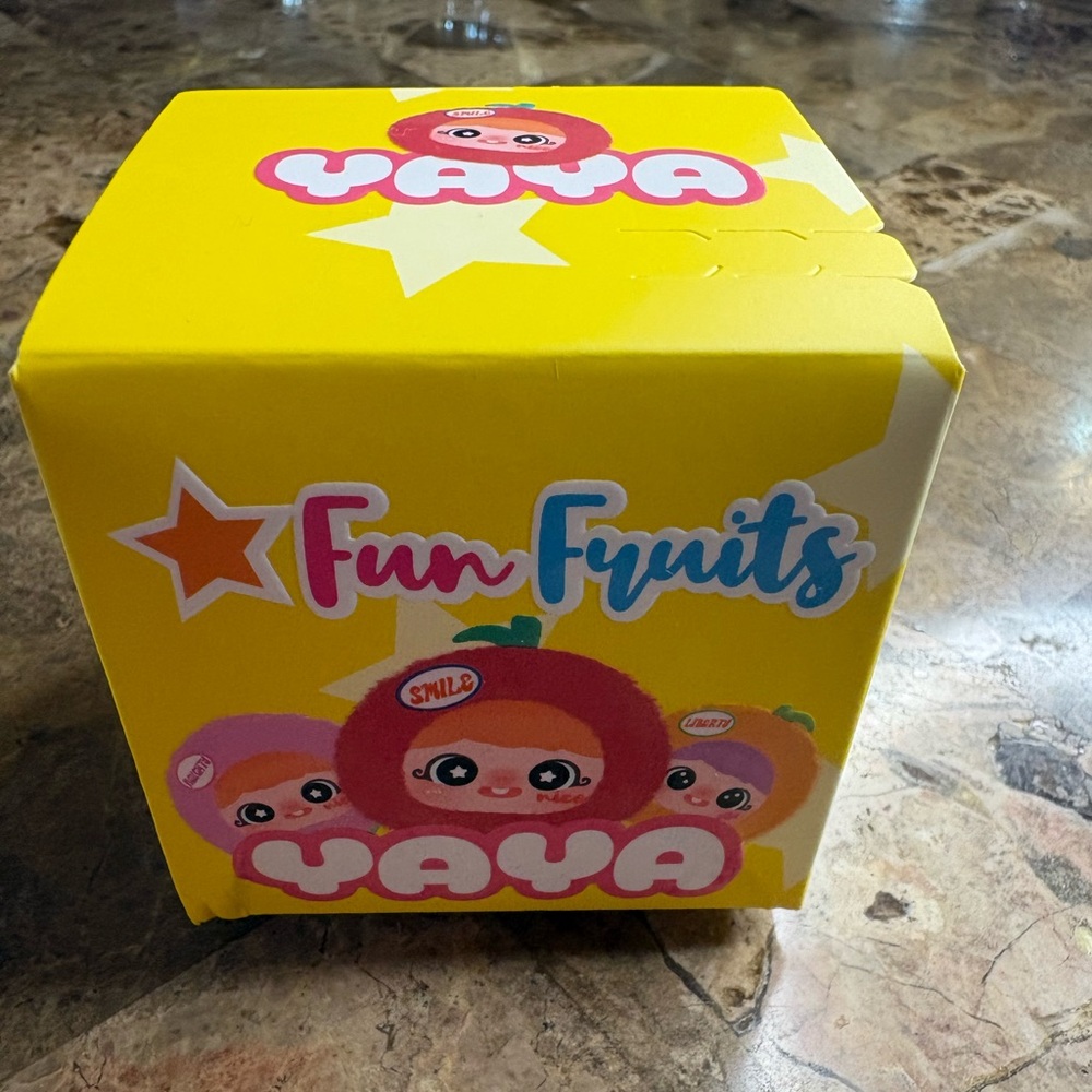 Yaya Fun Fruits Plush NWT Pendant Blind Box. Sealed!
